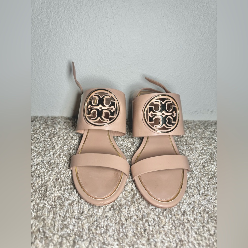 Tory Burch Women's Beige Sandals